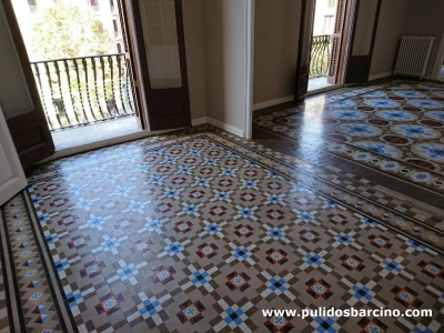 Pulido de suelos en el Eixample