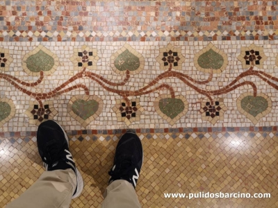 Pulido de suelos de mosaico en Barcelona - Pulidos Barcino