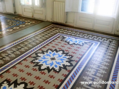 Pulido de suelos de mosaico en Barcelona - Pulidos Barcino