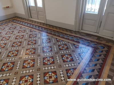 Pulido de suelos de mosaico en Barcelona - Pulidos Barcino
