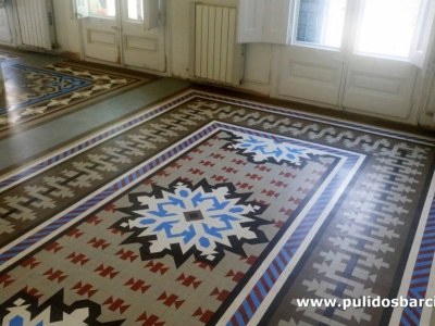 Pulido de suelos de mosaico en Barcelona - Pulidos Barcino