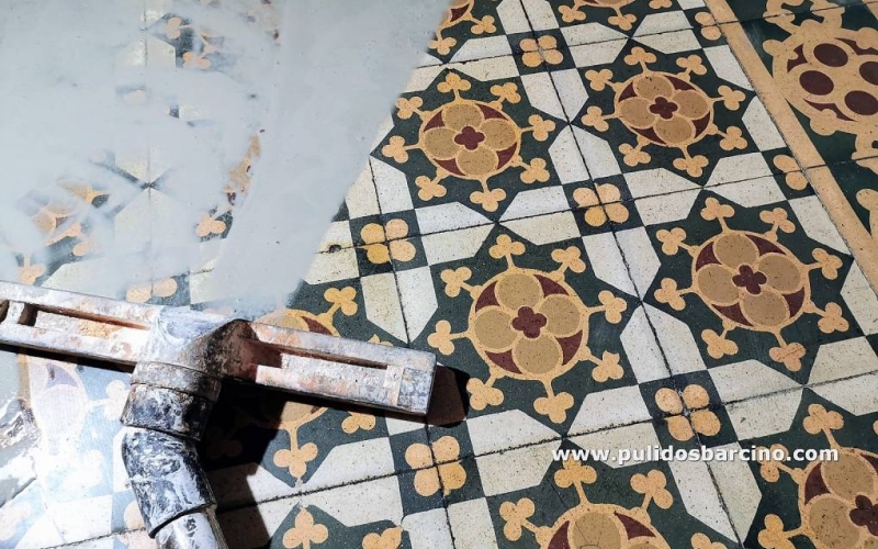 Pulir Mosaico Hidráulico 
