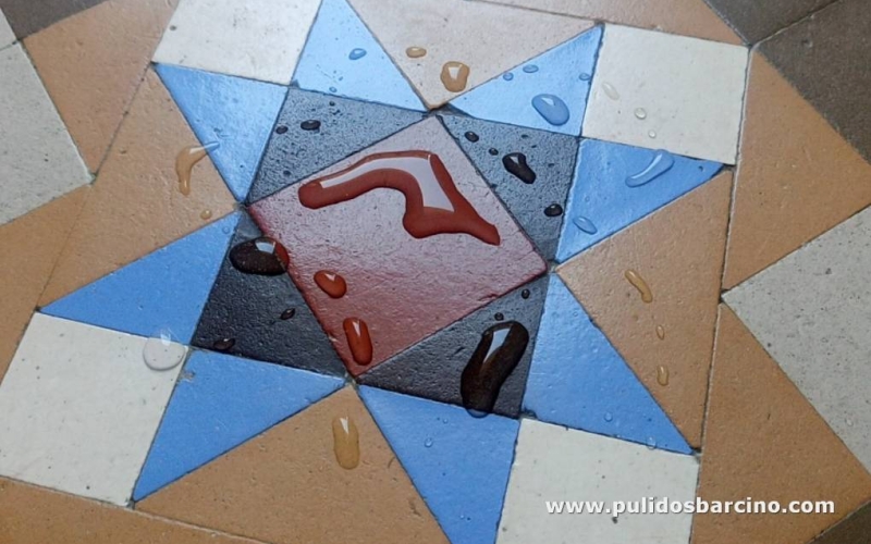 Cómo abrillantar suelos de mosaico Nolla 