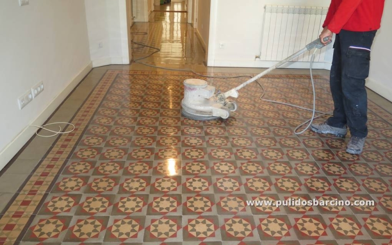 Pulir suelo mosaico pulidor Barcelona 
