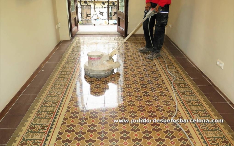 Pulir suelo vivienda Precio 40€xm2 